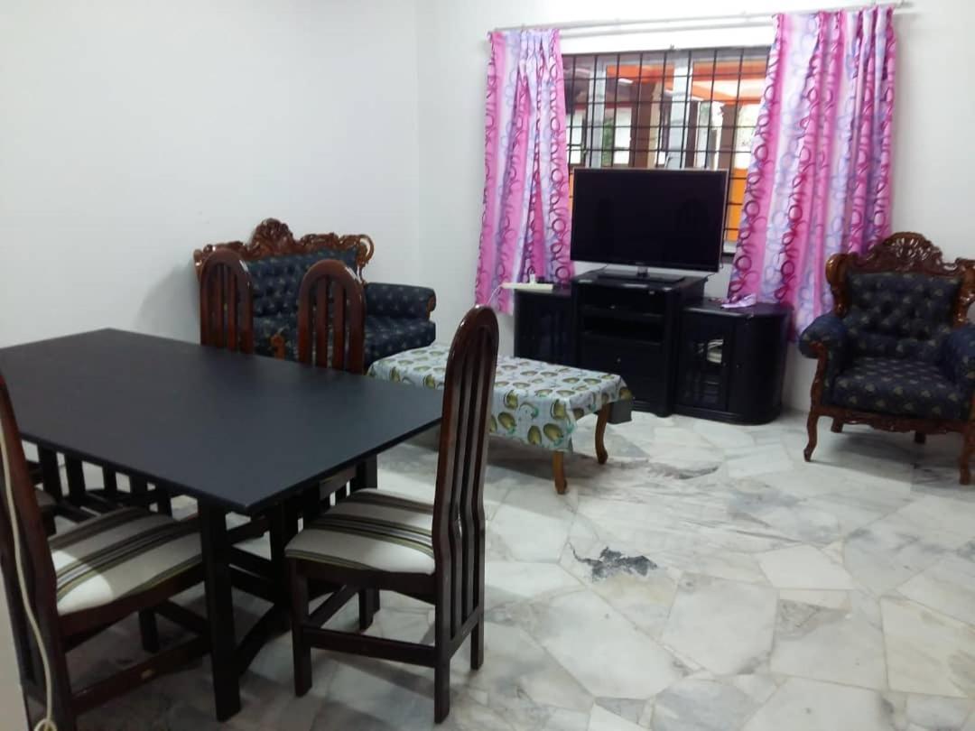 Homestay Pd Port Dickson Extérieur photo